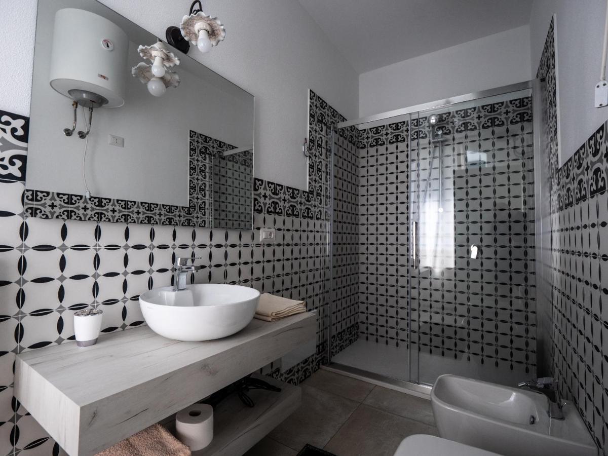 Affittacamere Solki SantʼAntìoco 외부 사진