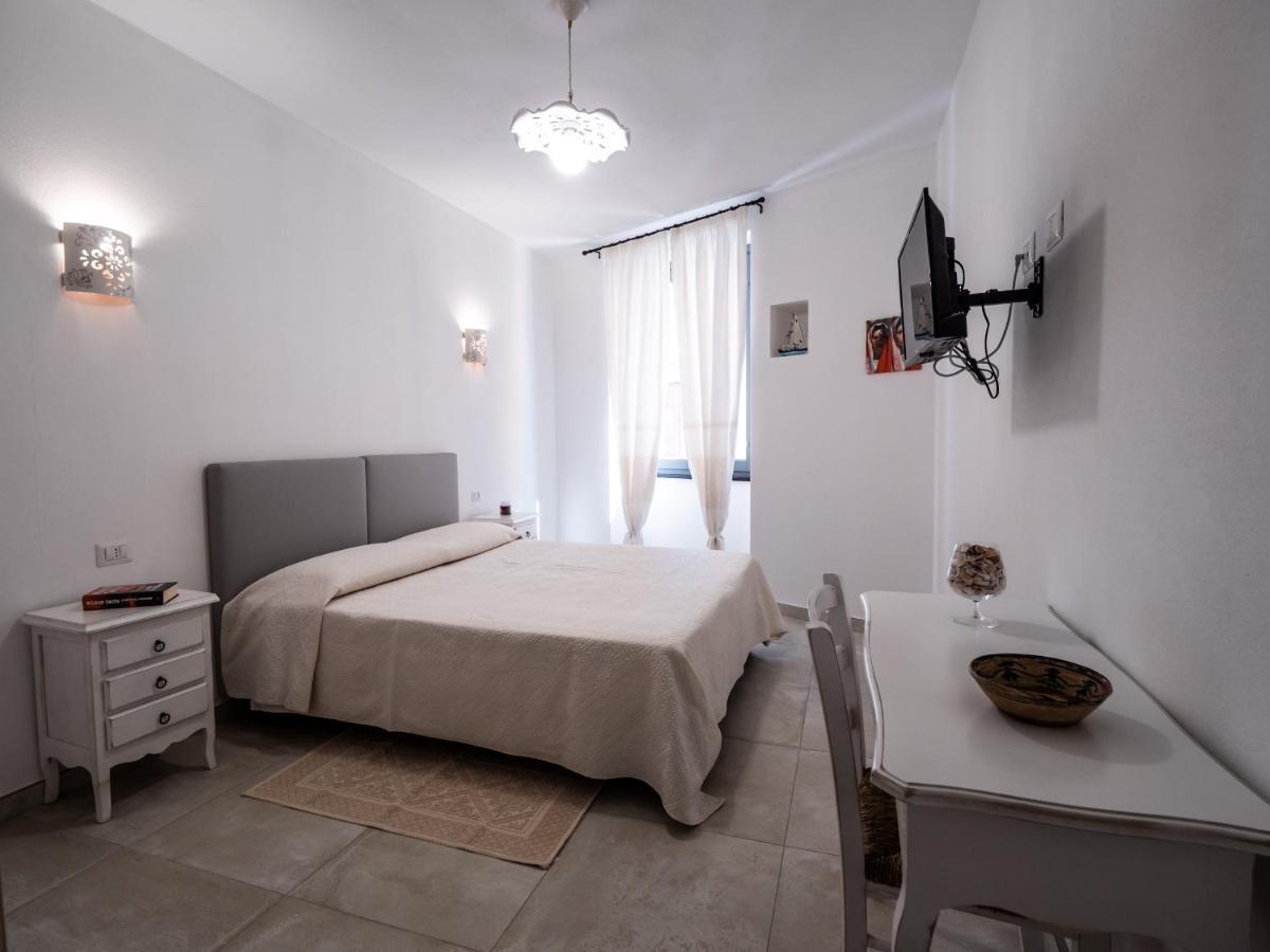 Affittacamere Solki SantʼAntìoco 외부 사진